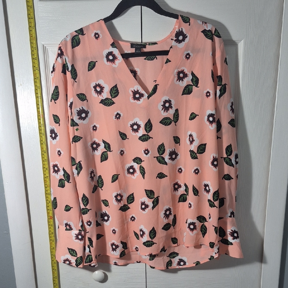 😺 2 for$12 Or 3 for$15 😺 Floral V-Neck Blouse - Pink
